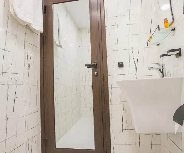 Къща За Гости Бабуч Pensiune