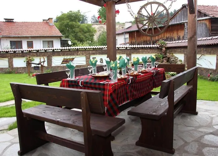 Pensiune Къща За Гости Бабуч *